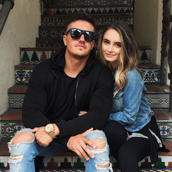 Meet your Posher, Victoria - Picture 1 of 1